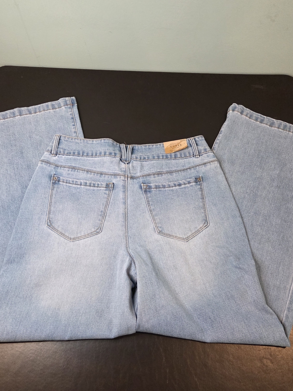 Curve Appeal High-Rise Wide Leg Jeans NWT Size 10/30 Light Wash Stretch - Picture 7 of 12